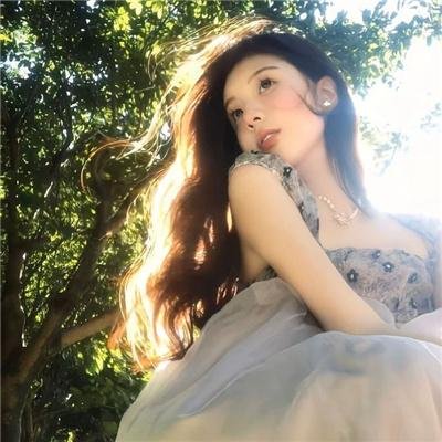 豆丁小女巫
